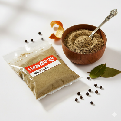 Black Pepper Powder, known as “Kali Mirch” in India, is a bold and aromatic spice made from carefully dried and ground premium black peppercorns